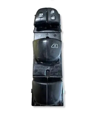 Nissan Qashqai Electric window control switch STERSZYBJ11