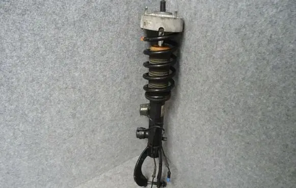 BMW X5 F15 Front shock absorber with coil spring 6875084