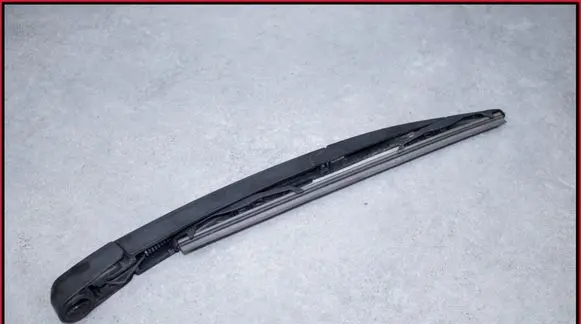 KIA Rio Rear wiper blade arm