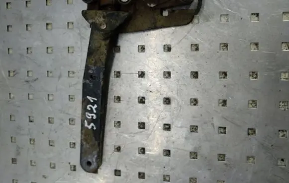 Fiat Doblo Rear door upper hinge 070302