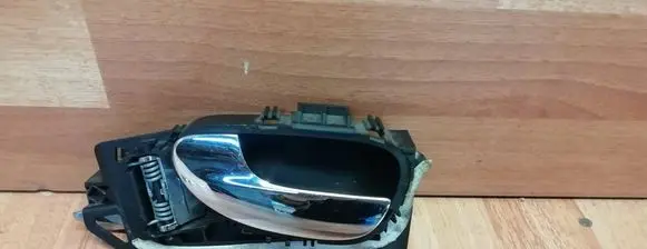 Peugeot 307 Front door interior handle 9643604577