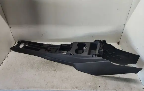Volkswagen Polo V 6R Center console 6R0863241AA