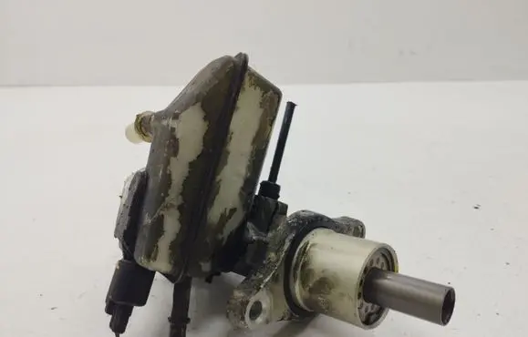 Ford Focus C-MAX Master brake cylinder 03350886391