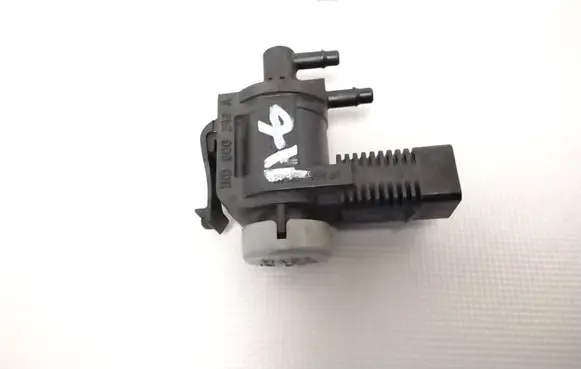 Audi A6 S6 C6 4F Turbo solenoid valve 1K0906283A