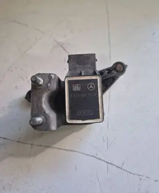 Mercedes-Benz CLS C219 Air suspension front height level sensor A0105427717 298071