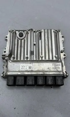BMW 3 F30 F35 F31 Engine control unit/module ECU 8680945