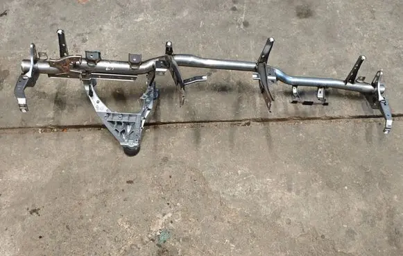 BMW 5 F10 F11 Dashboard cross member/frame bar 