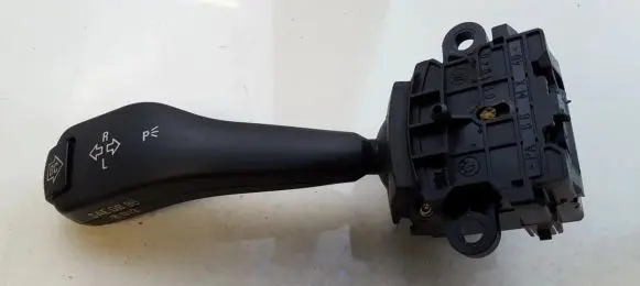 BMW 5 E39 Indicator stalk 8363668 01104010