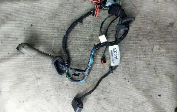 Ford S-MAX Front door wiring loom bg9t14a584