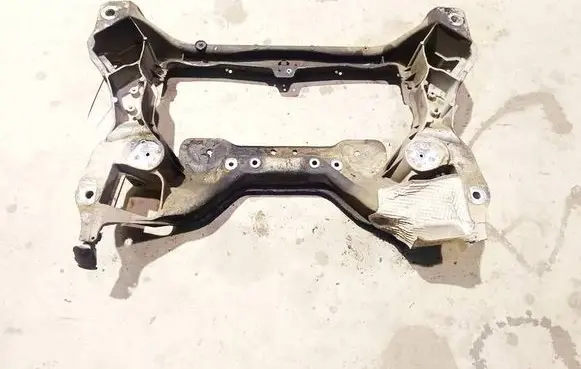 Mercedes-Benz C W203 Front subframe