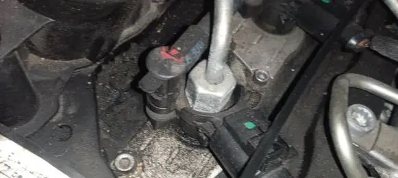 Mitsubishi Lancer X Fuel injector 0445116030 03l130277