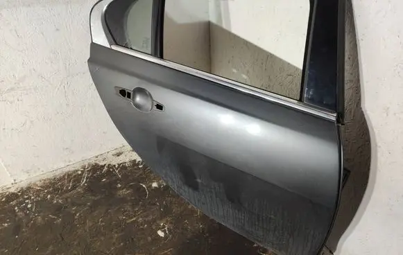 Jaguar XE Rear door 