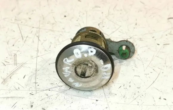 Nissan Navara D22 Front door lock (next to the handle) 
