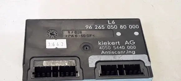 Peugeot 406 Door central lock control unit/module 9626505080000 40505440000