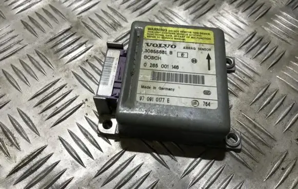 Volvo S40, V40 Airbag control unit/module 30855881B 0285001146