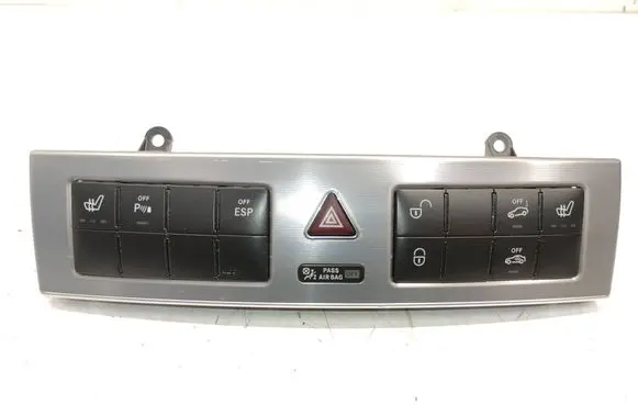 Mercedes-Benz C W203 Hazard light switch 2038703610 33636002 50651275001