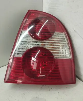 Volkswagen PASSAT B5.5 Rear/tail lights 3B5945096AE