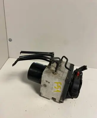 Volkswagen PASSAT B6 ABS Pump 3C0614109C 16431601 16431501C