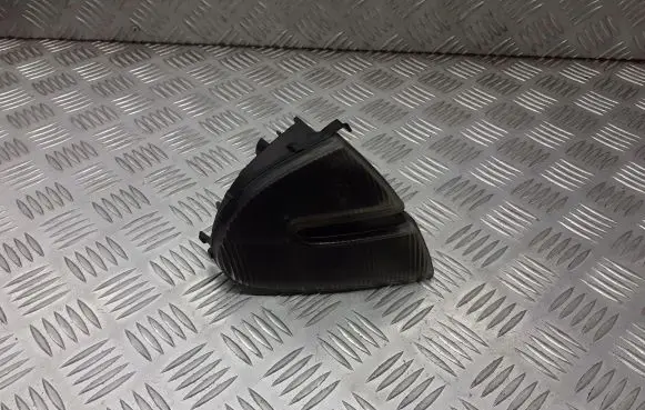 Alfa Romeo 147 Front indicator light 46756281