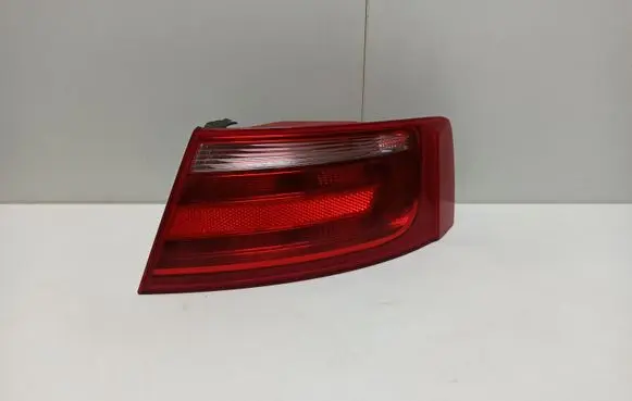 Audi A5 8T 8F Rear/tail lights 8T0945096