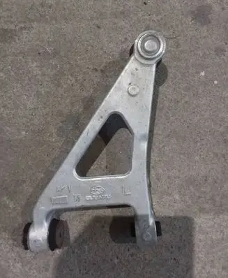 Subaru Outback (BT) Rear upper control arm/wishbone 20252AN03A