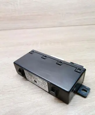 BMW 5 E39 Door control unit/module 6904255