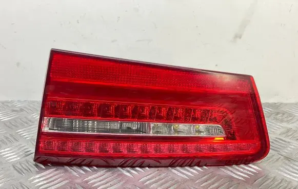 Audi A6 S6 C7 4G Tailgate rear/tail lights 4G9945094B