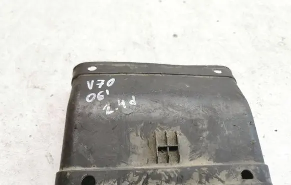 Volvo V70 Air intake duct part 9125219