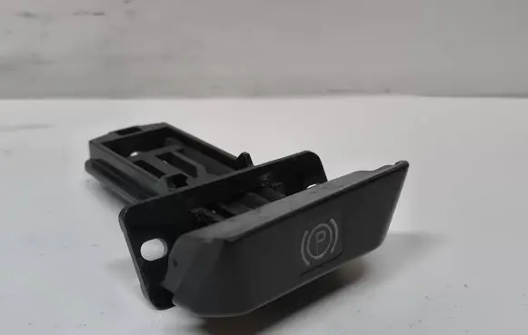 Mercedes-Benz S W220 Hand brake release handle 2204270312