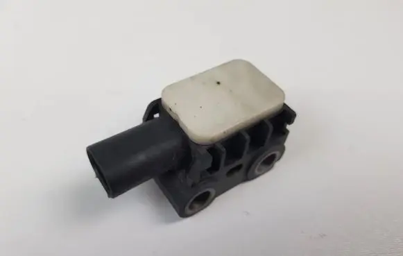 BMW X5 E70 Airbag deployment crash/impact sensor 9152262