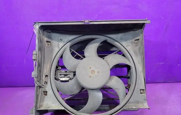 BMW 3 E46 Fan set 