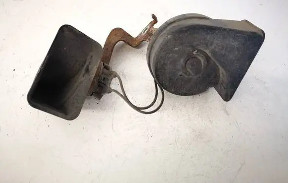 Ford Mondeo MK IV Horn signal E30055306