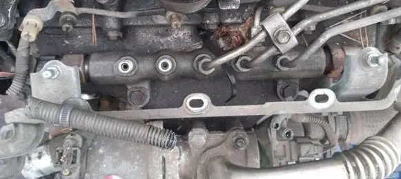 Lexus IS 220D-250-350 Fuel main line pipe