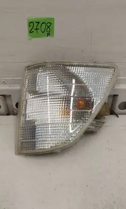 Mercedes-Benz Sprinter W901 W902 W903 W904 Front indicator light 9018200121 143957