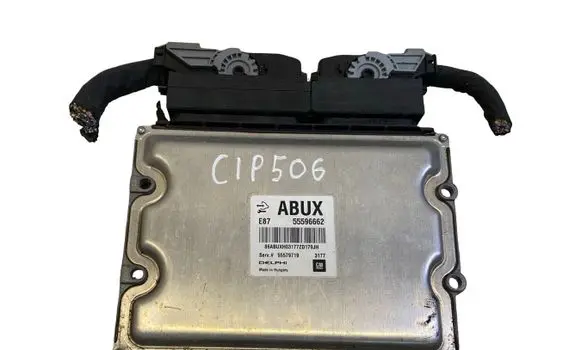 Opel Mokka Engine control unit/module 55596662 55579719