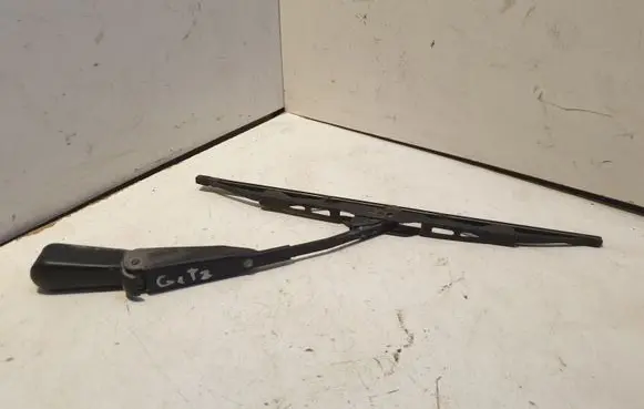 Hyundai Getz Rear wiper blade arm