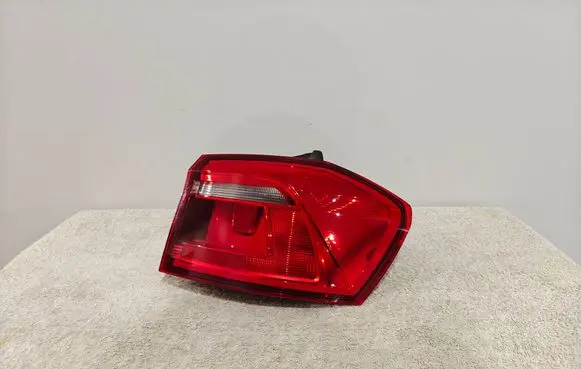 Volkswagen Golf Sportsvan Rear/tail lights 510945096P 90055412C