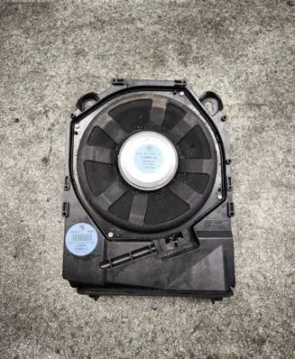 BMW 1 E81 E87 Subwoofer speaker 9144202 61928910 217BM089A