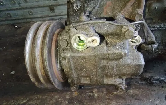 Mazda Premacy Air conditioning (A/C) compressor (pump)