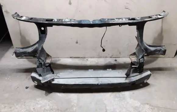Volkswagen Transporter - Caravelle T5 Radiator support slam panel 7H0805598