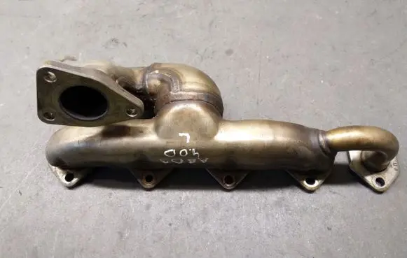 Audi A8 S8 D3 4E Exhaust manifold 057253033L