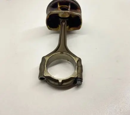 Chrysler Pacifica Piston with connecting rod