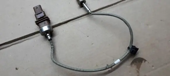 Audi A4 S4 B9 8W Exhaust gas pressure sensor 8W0919529P