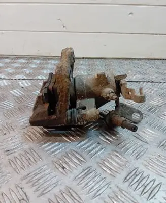 Rear brake caliper