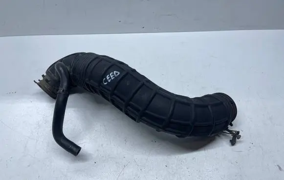 KIA Ceed Air intake hose/pipe 281381R200