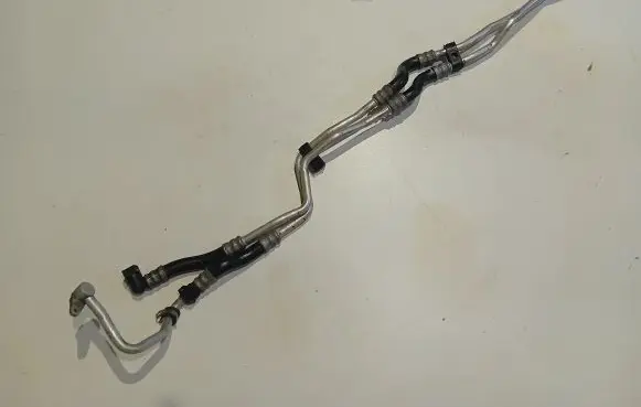 BMW 5 F10 F11 Oil cooling pipe 17227593141