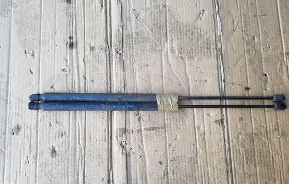 Ford S-MAX Tailgate strut 