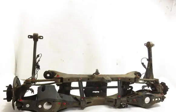 Toyota Avensis T270 Rear beam 