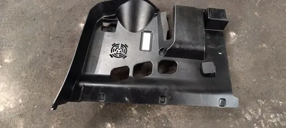 BMW 3 E90 E91 Dashboard lower bottom trim panel 7149812
