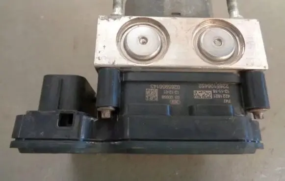 Mitsubishi Space Star Master brake cylinder